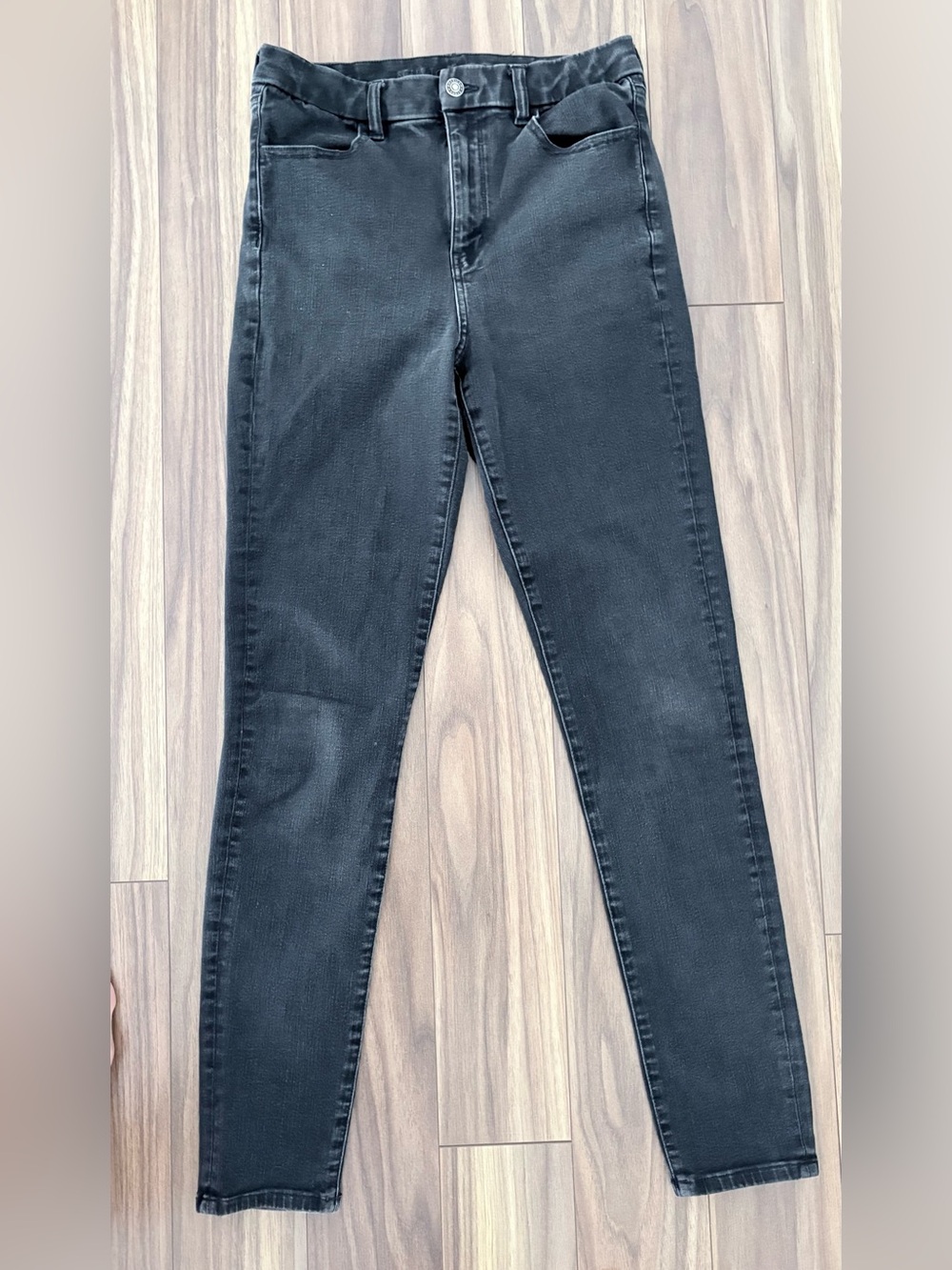 Ae ultra high rise stretch skinny faded black Jeans